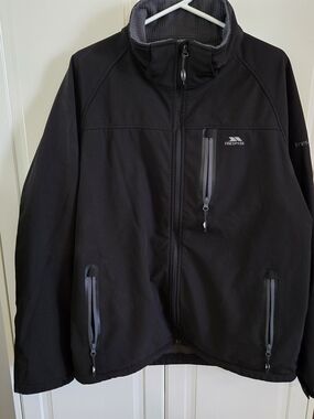Trespass Black Softshell Performance Jacket with Zip Pockets